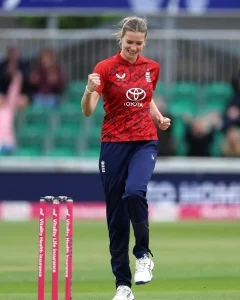 Lauren Bell Cricket